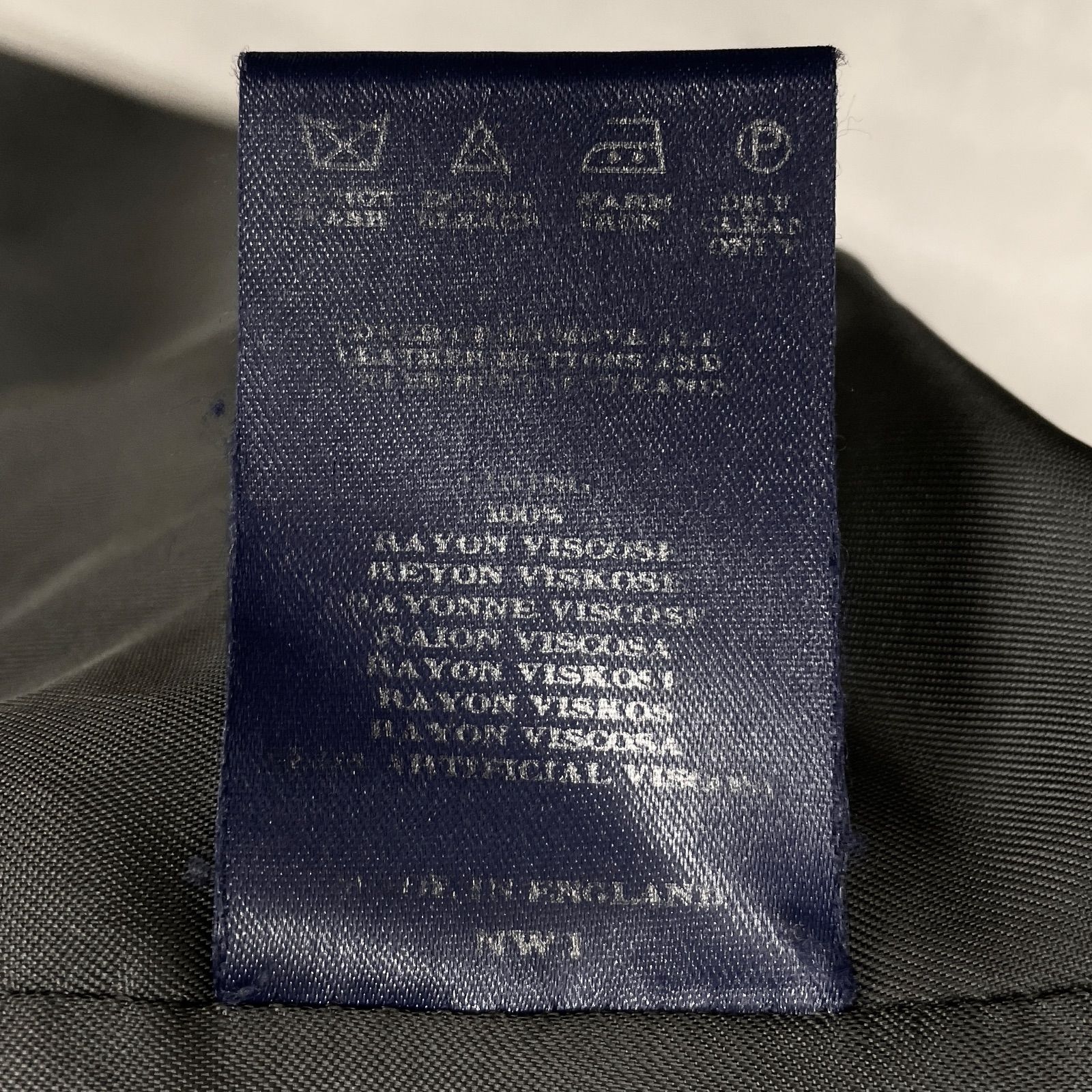 LONDON バーバリー