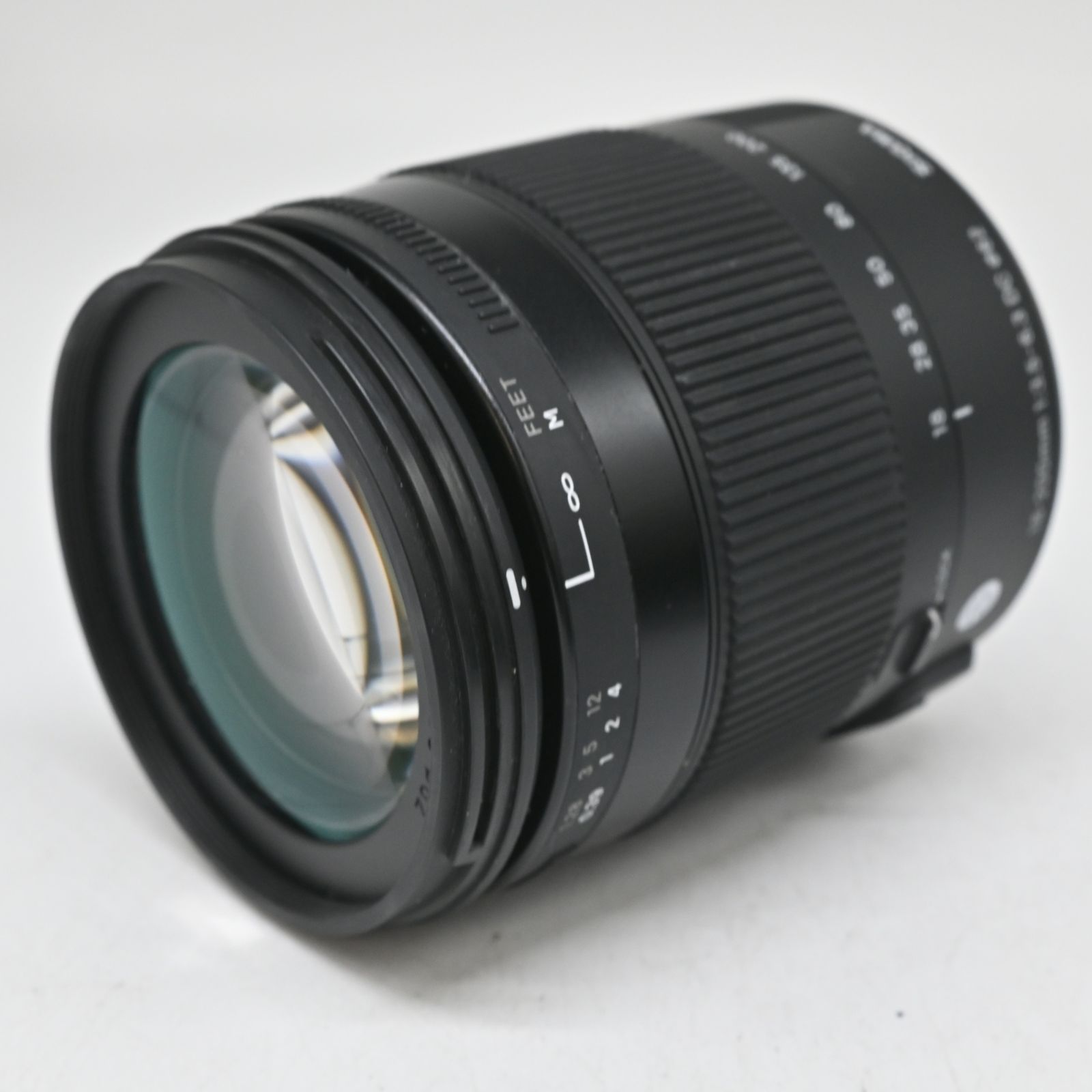 SIGMA Contemporary 18-200mm F3.5-6.3 DC MACRO HSM for SA Mount
