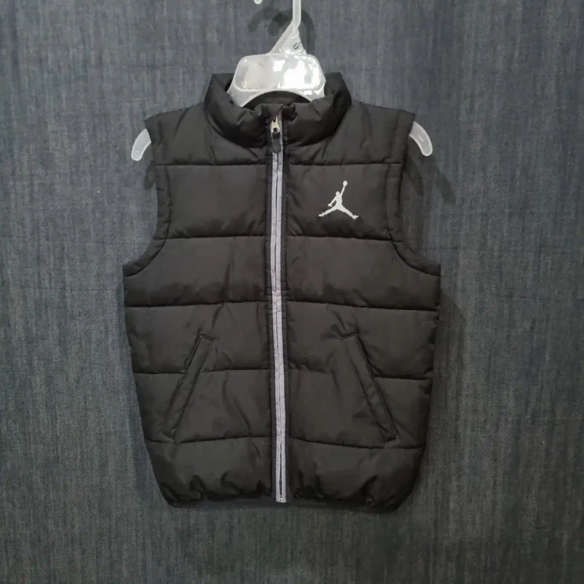 Bフライデー蔵出し特価八方にらみ木曽御神木檜製開運桧材 招き猫