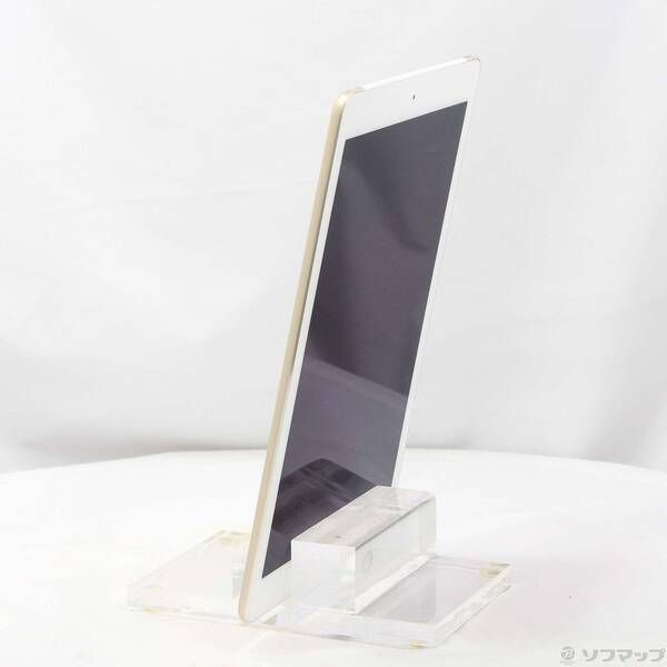 〔 品〕 iPad Air 2 32 GB ゴールド MNVR J A docomo 297
