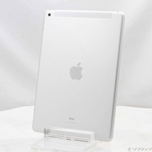 〔 品〕 iPad 第7世代 32GB シルバー MW6C2J A docomoロック解除SIMフリー 258
