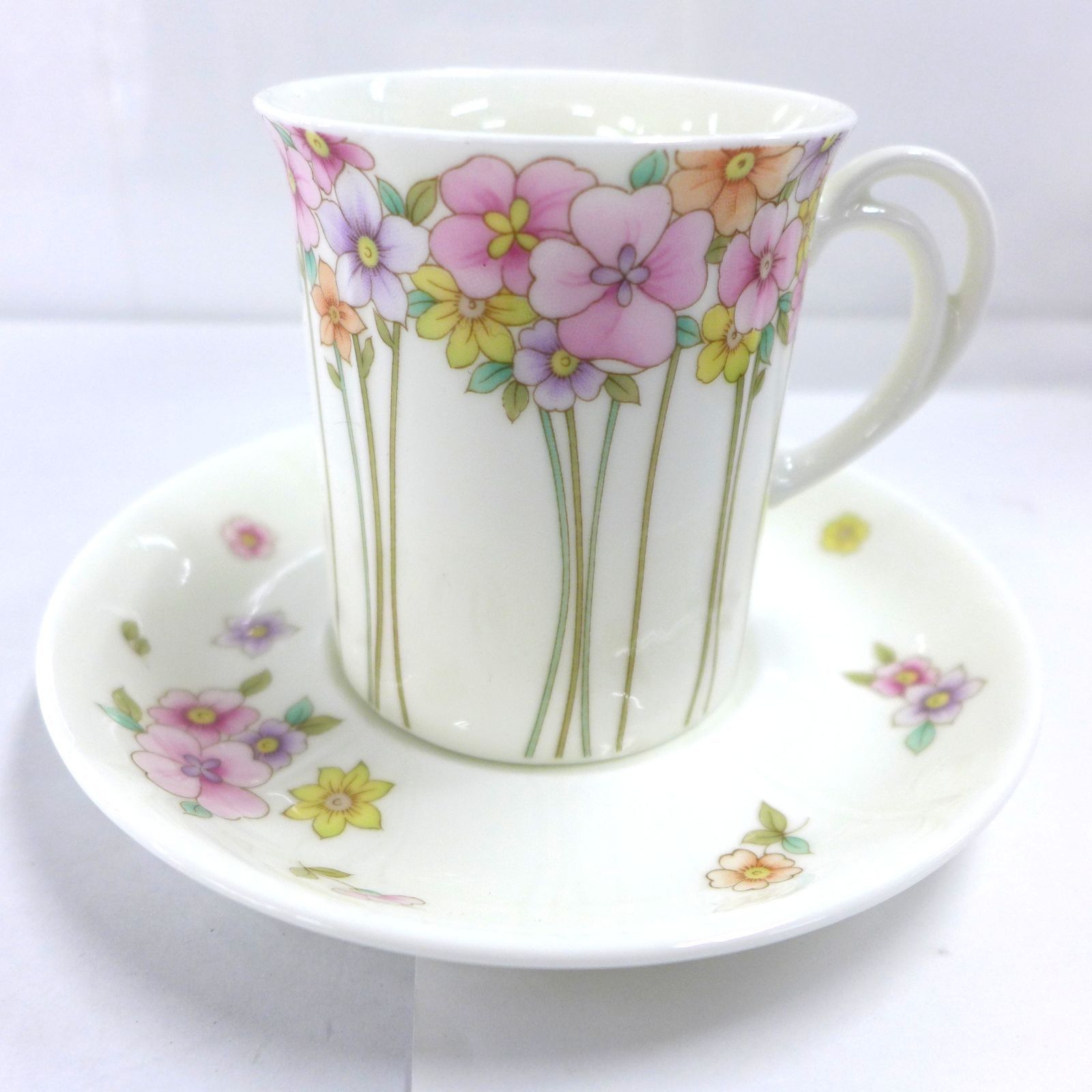 NARUMI ナルミ ボーンチャイナ カップ＆ソーサー ペア 公田店 - メルカリ