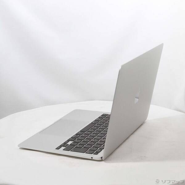〔 品〕 MacBook Air 13.3-inch Early-2020 MWTK 2 J A Core_i 3 1.1 GHz 8 GB シルバー 〔10.15 Catalina〕 262