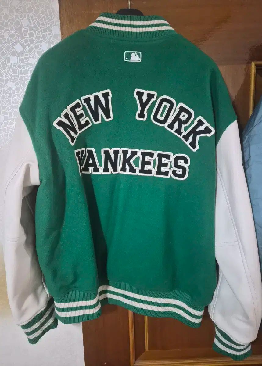 MLB NY ワッペン ウール スタジャン ジャケット グリーン