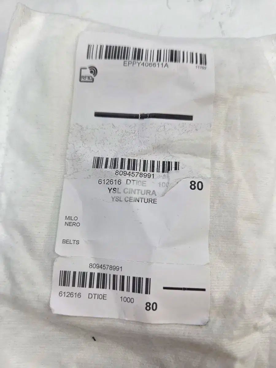 クルーズ ブラック