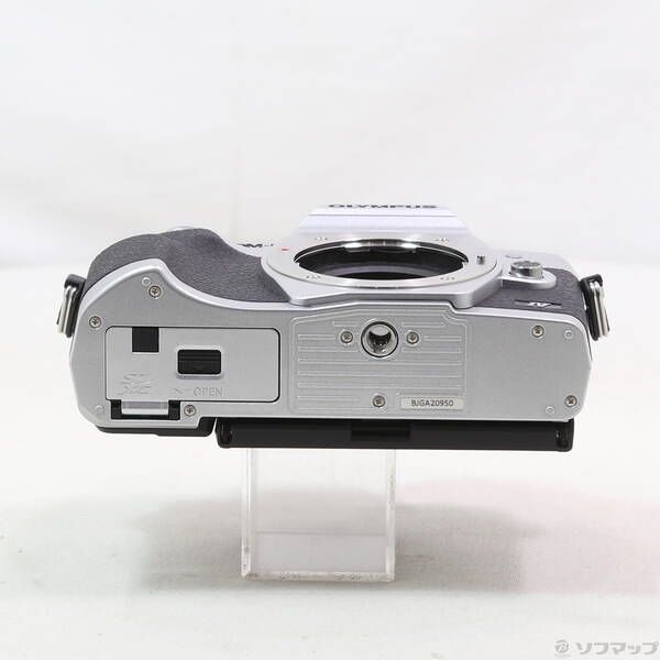 素朴な 〔 品〕 OM-D E-M10 Mark IV EZダブルズームキット シルバー 262