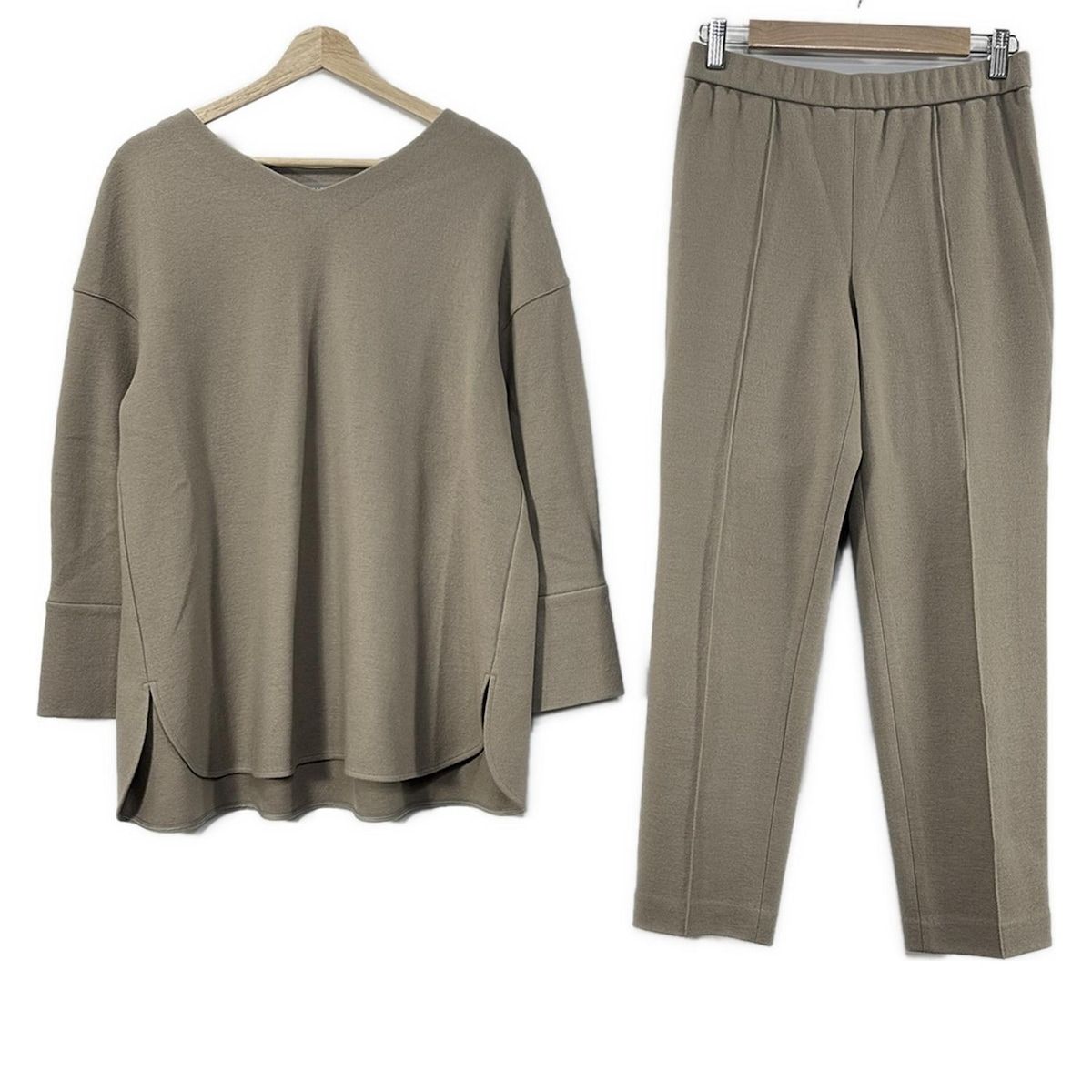 theory luxe セオリーリュクス レディースパンツセットアップ レディース - ベージュ ウエストゴム