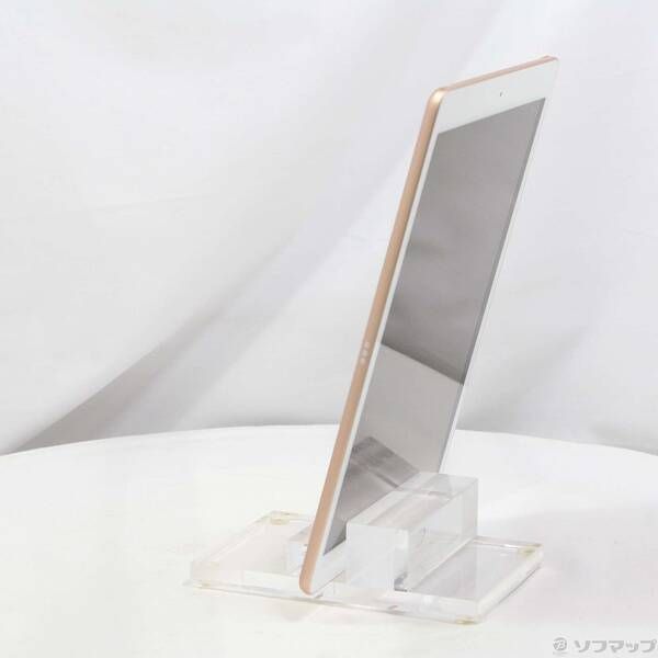 〔 品〕 iPad 第8世代 32 GB ゴールド MYLC 2 J A Wi-Fi 258