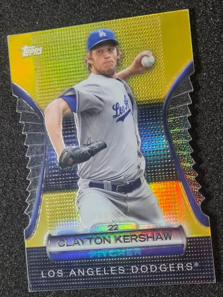 トップス カーショー GOLD モーメント 99 型抜き