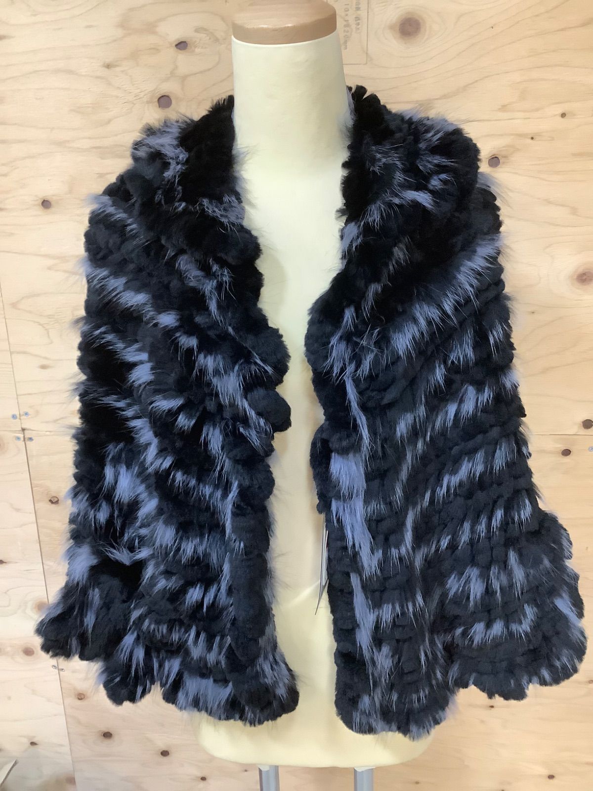 岸本毛皮 レッキスヤーン-FOXケープ