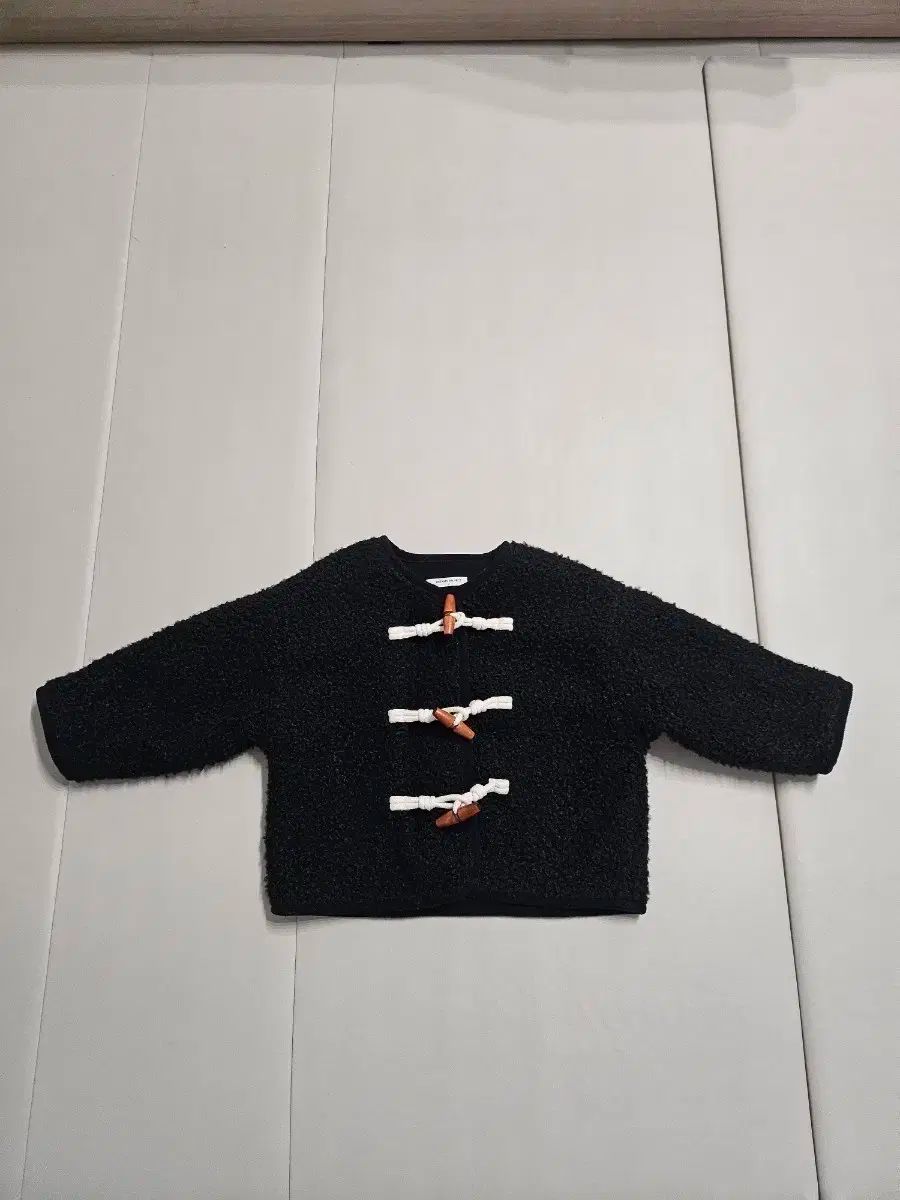 トミーヒルフィガー シープスキン 厚底 ブラック