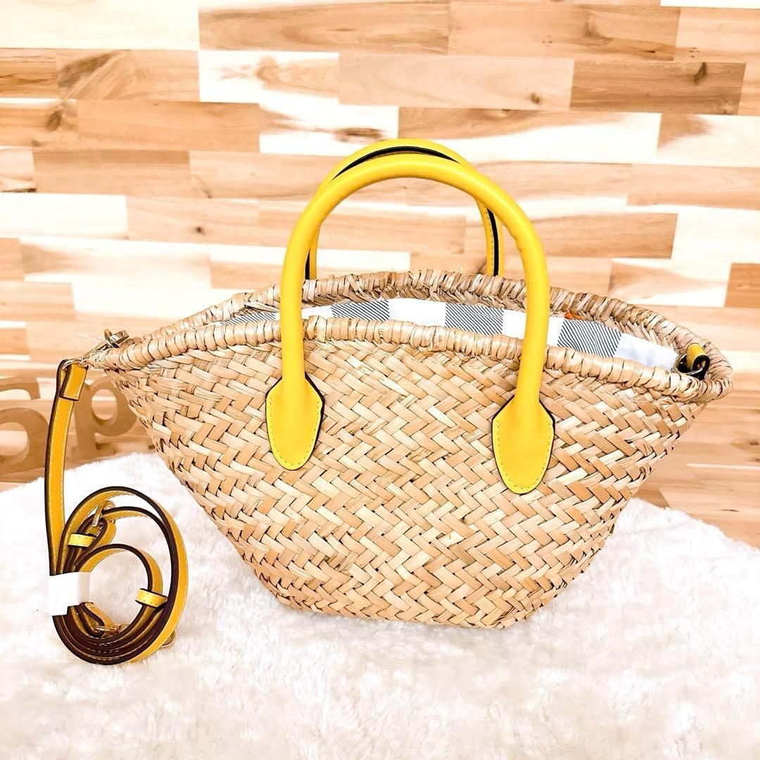 カゴバッグ　ベージュ　ZARA ZARA - ZARA カゴバッグの通販 by shop｜ザラならラクマ