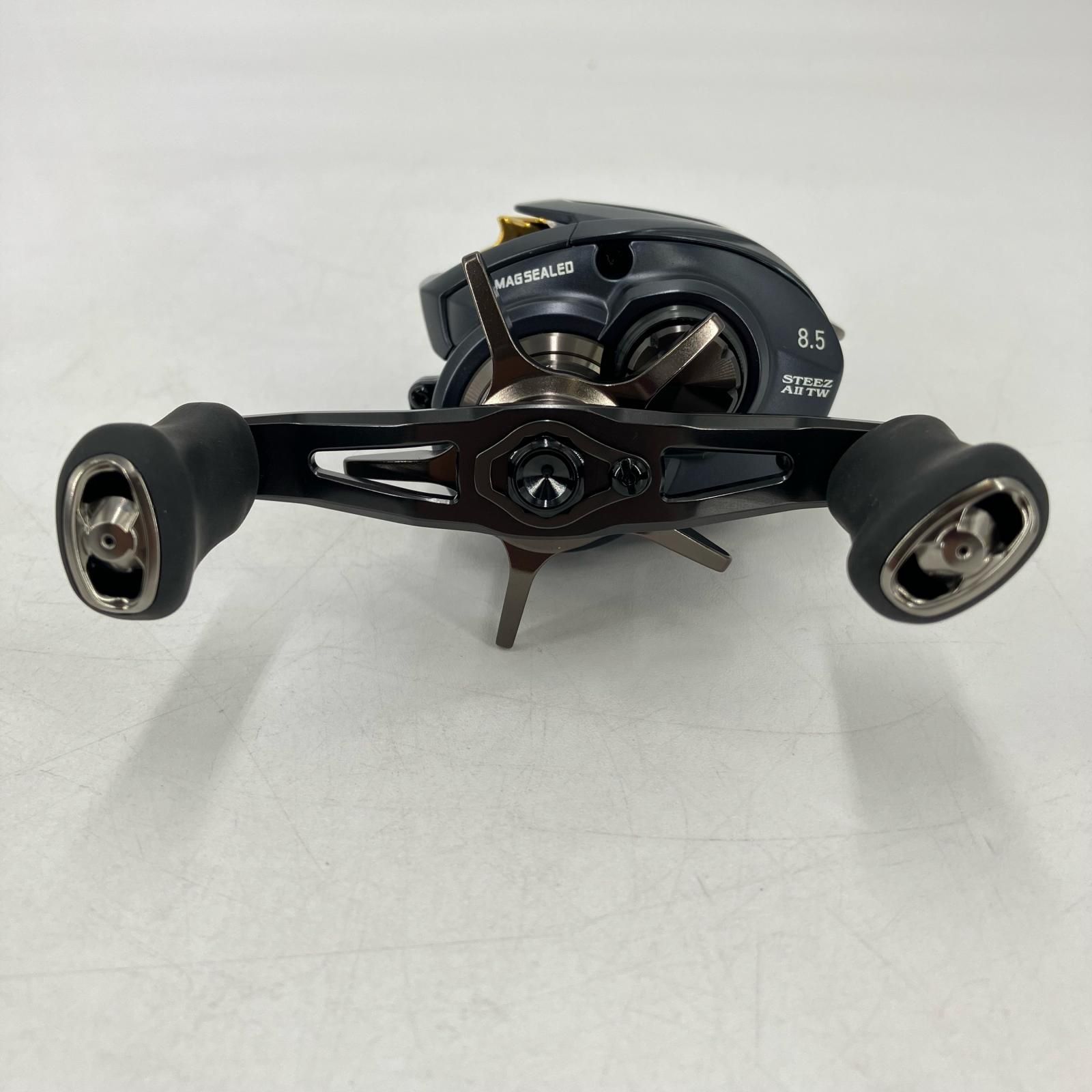 イオン広店 Daiwa ダイワ リール 1000XHL 23スティーズAITW ベイトリール 左ハンドル 85 OLIVEOS_COM_TR