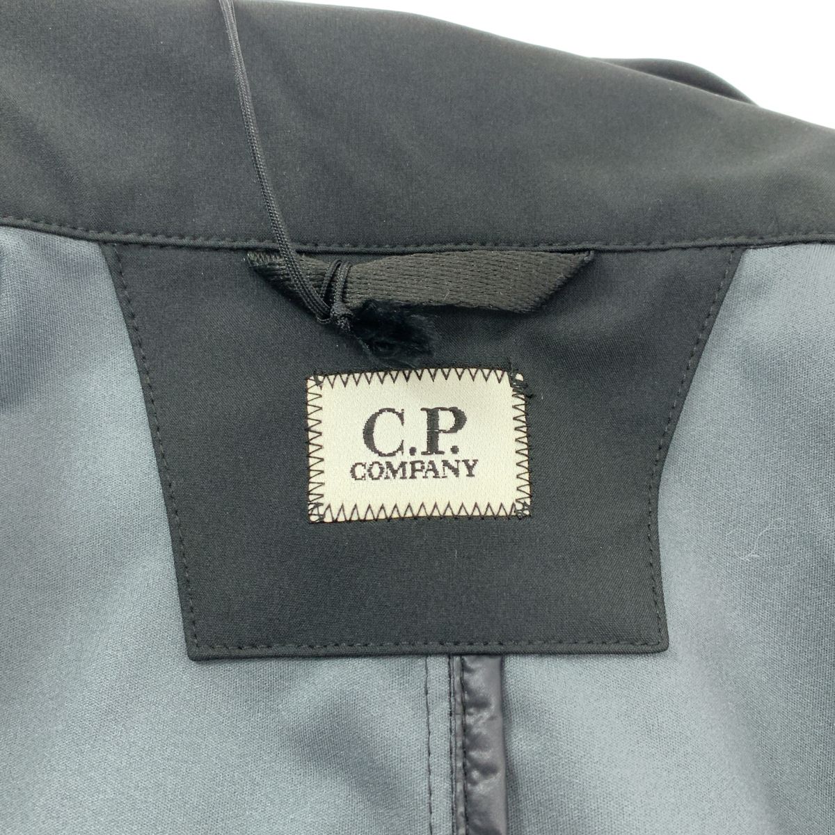 美品】 C.P. COMPANY / シーピーカンパニー | ソフトシェル フーデッド