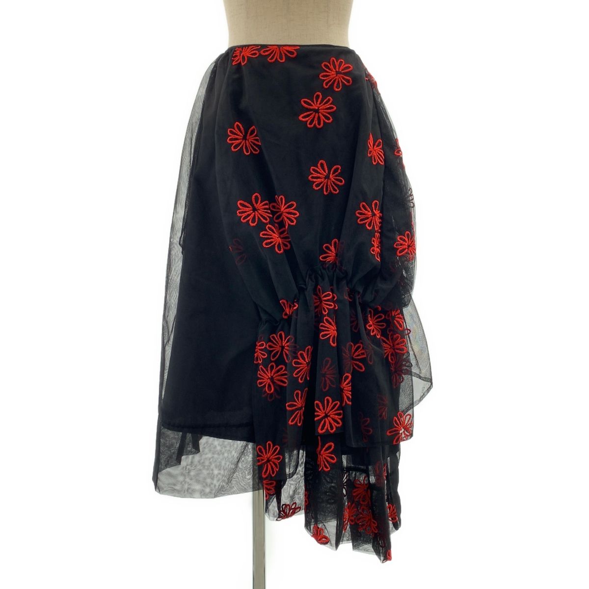 Simone Rocha シモーネロシャ エンブロイダリー アシンメトリー チュール スカート 裏地付き 4 ブラック レッド レディース