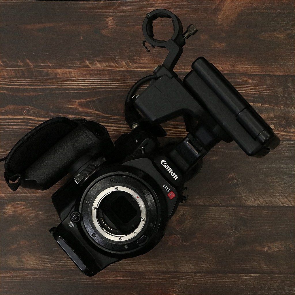 Canon EOS C300 デジタルシネマカメラ EFマウント 6483