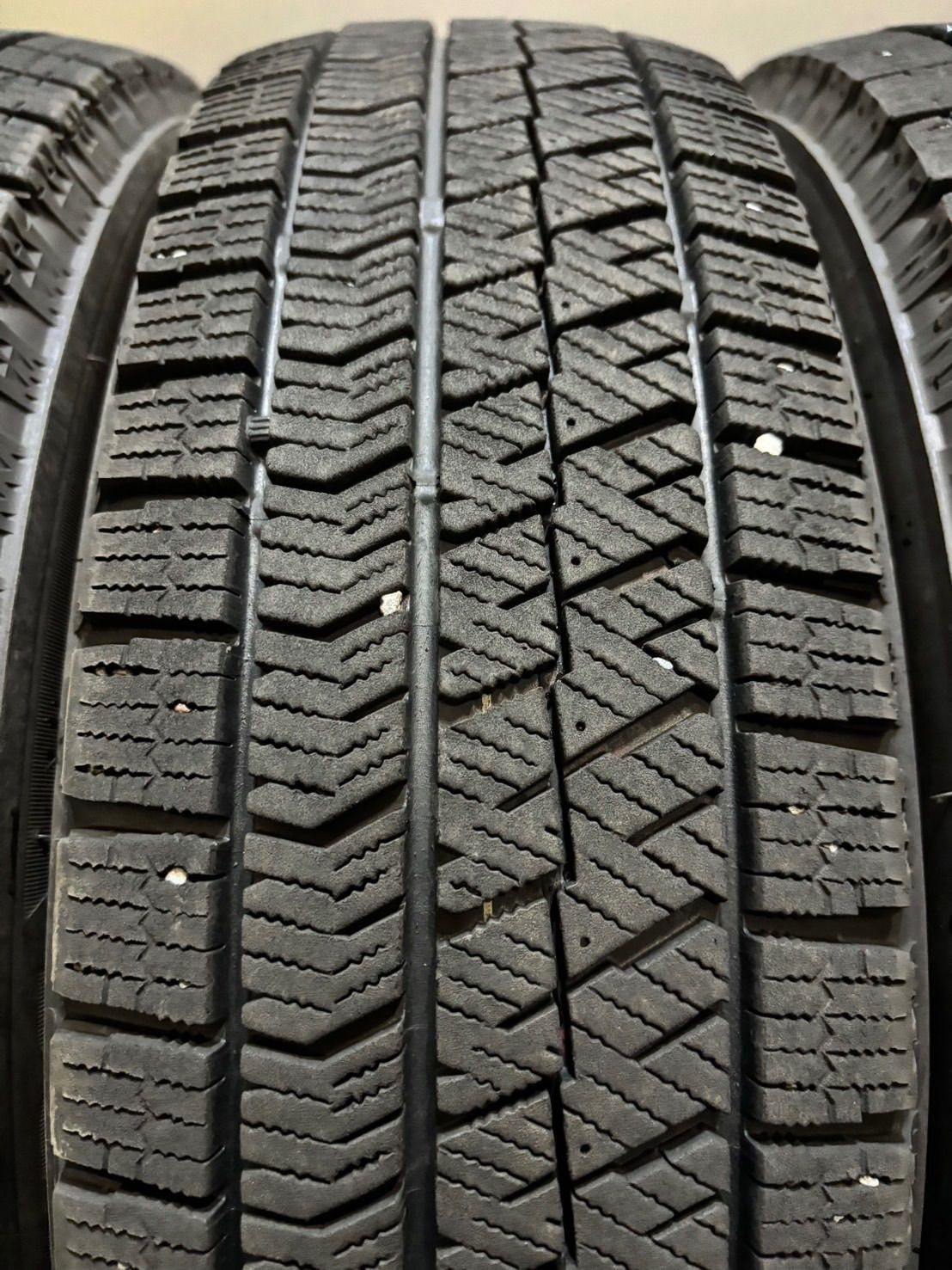 スタッドレス 4本