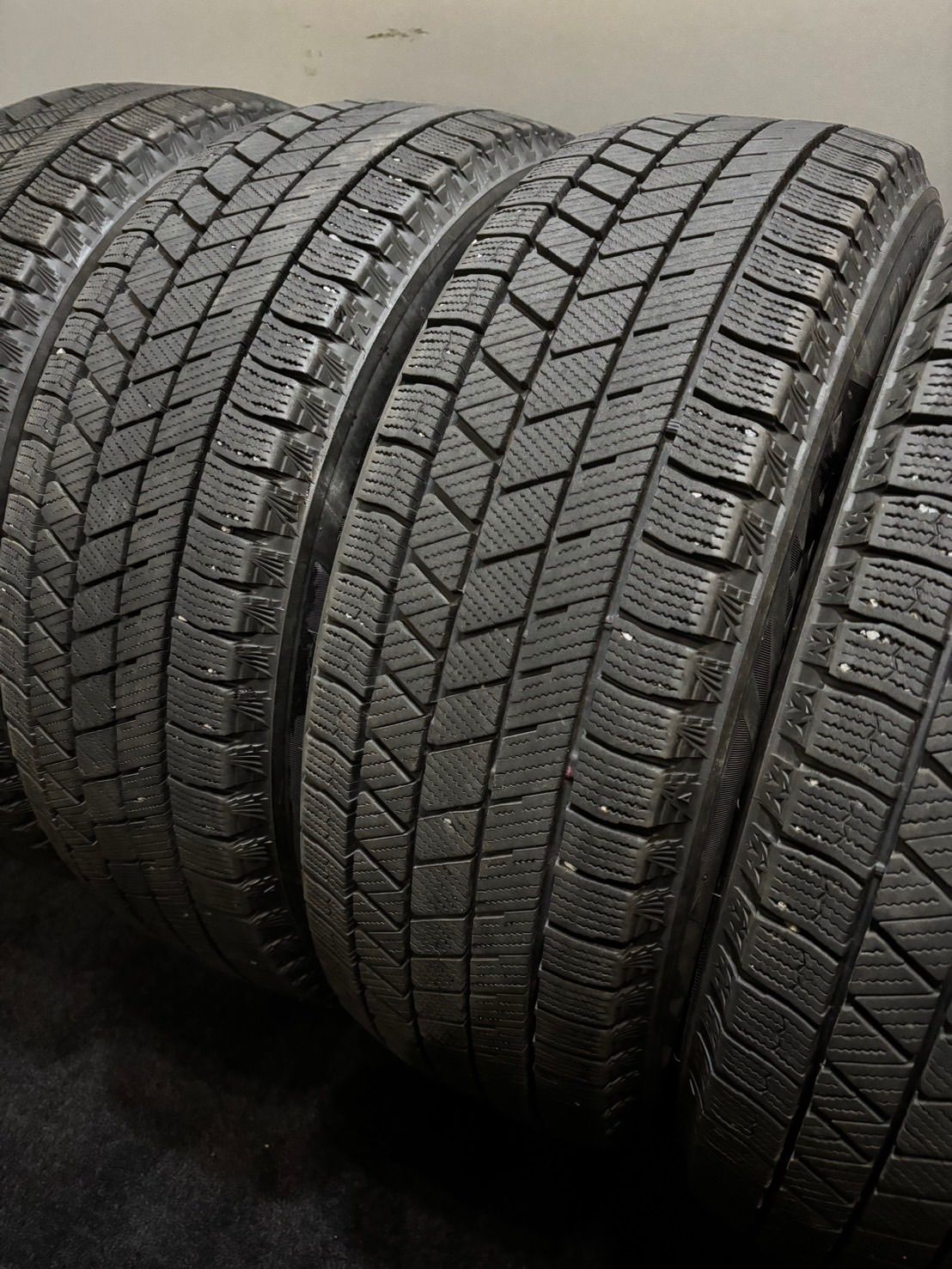 185 60 R 15 VRX 3 21年製 スタッドレス 4本 ブリヂストン ブリザック アクア ヤリス フィット K 624