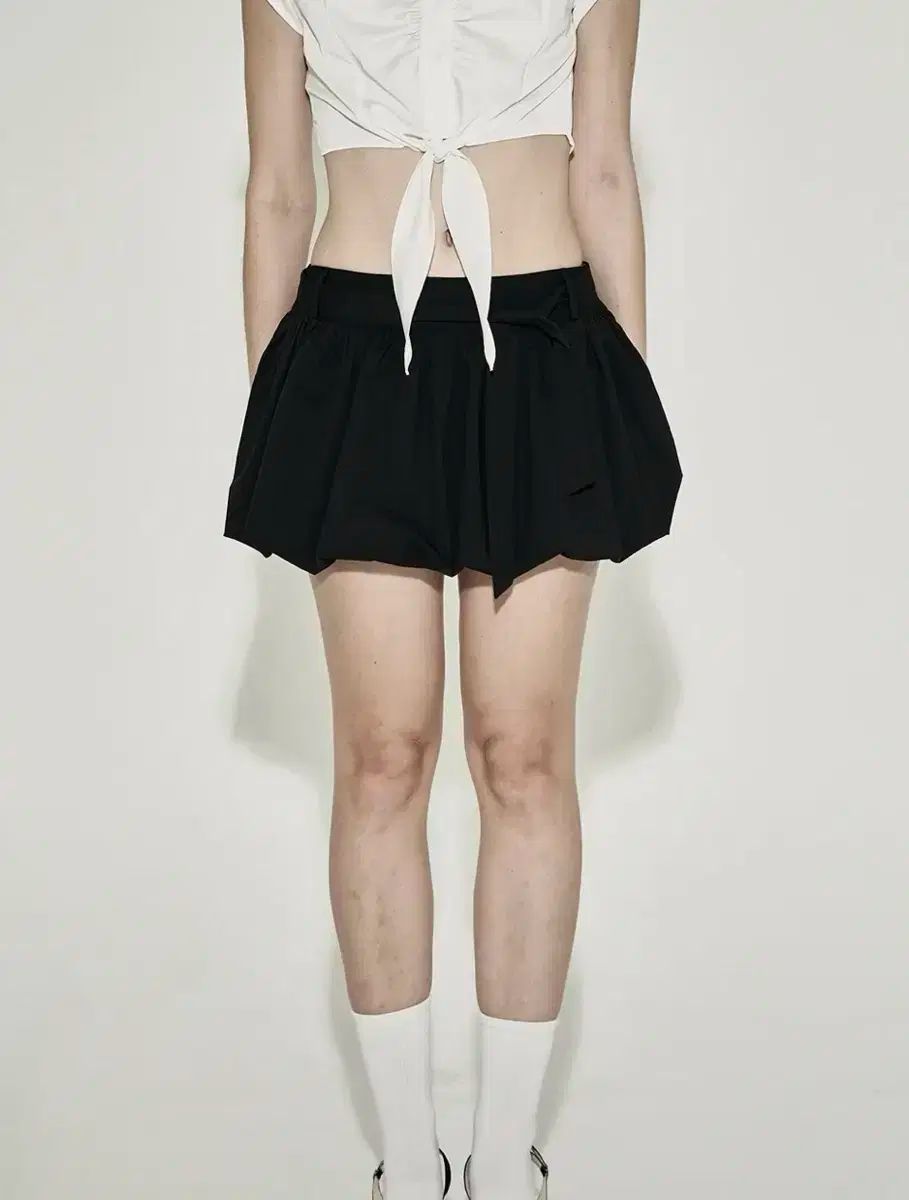 BELT SHIRRING MINI SKIRT BLACK Sサイズ