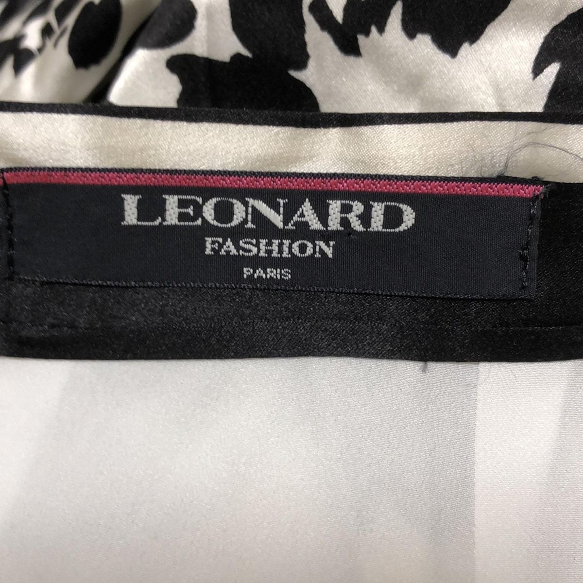 レオナール スカート