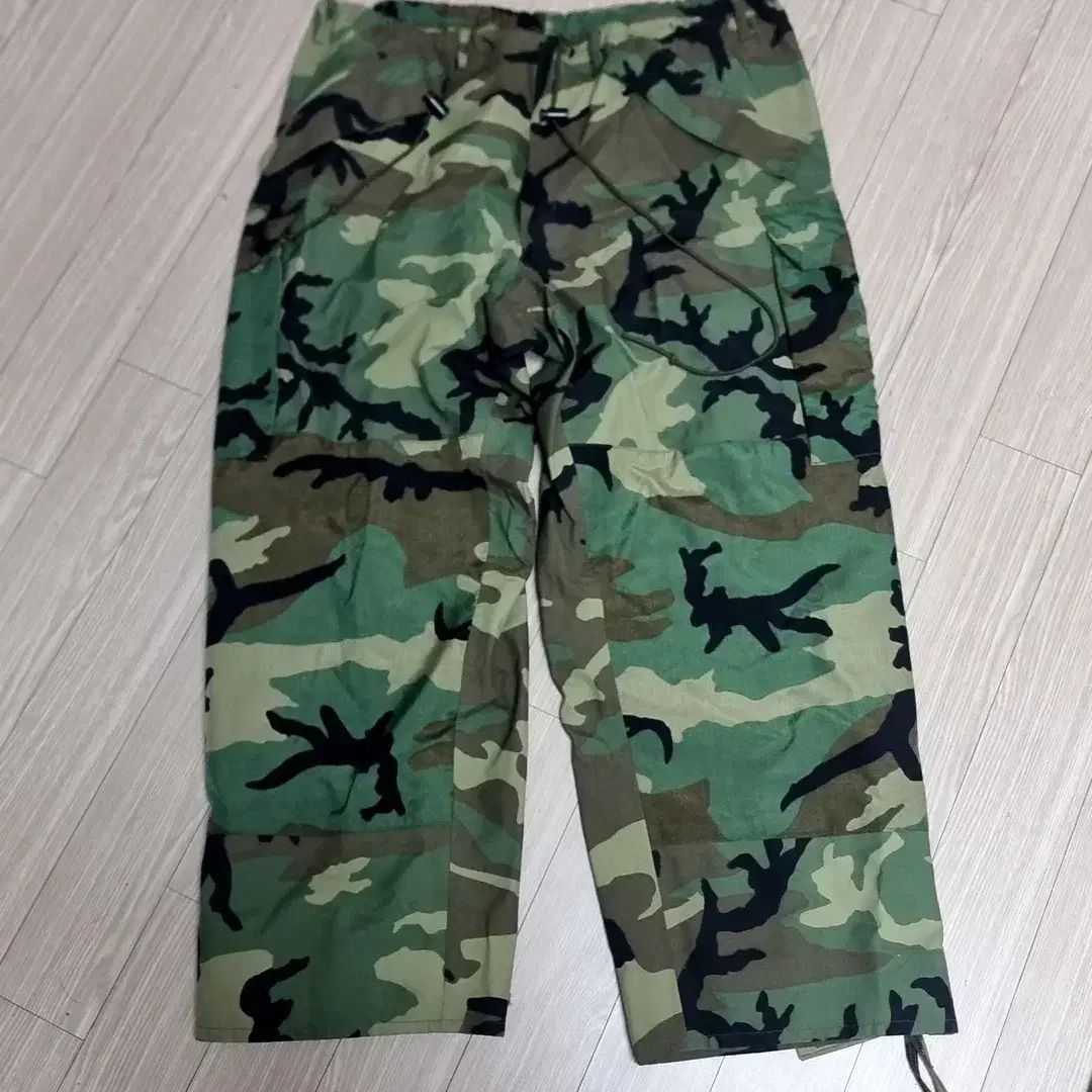 米軍 ウッドランド カモ GORE-TEX ミリタリー パンツ large ショート