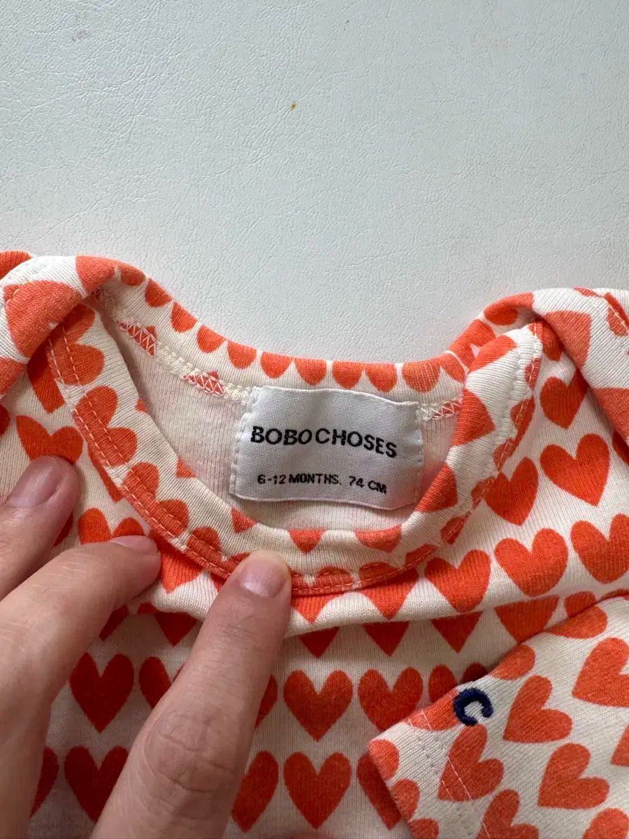  ボボショーズ ハートボディスーツ 6-12 m ツーウェイ ドレスオール ベビー服(~95cm)