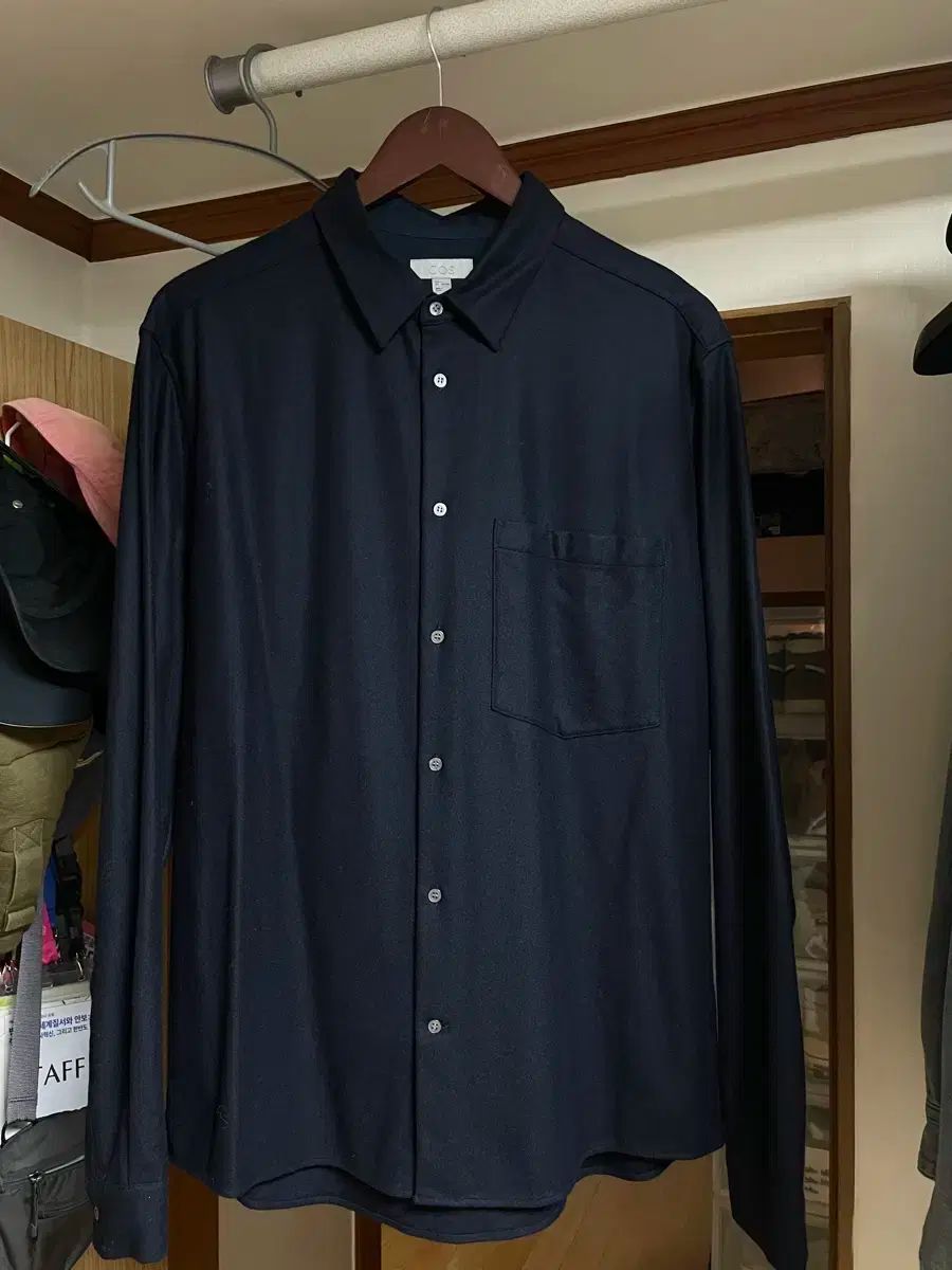 COS コス フェルト ウール シャツ ダークネイビー L