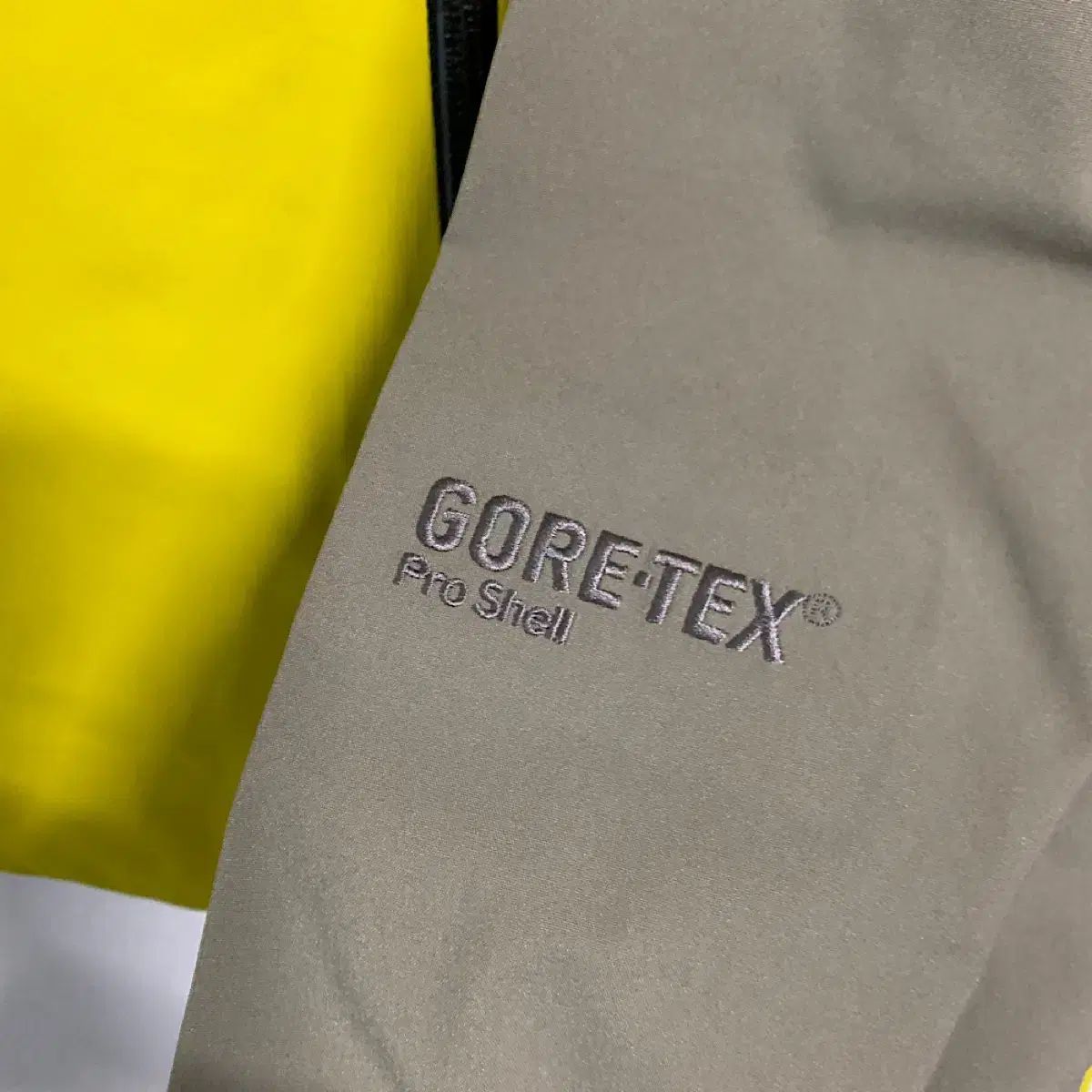 GORE TEX