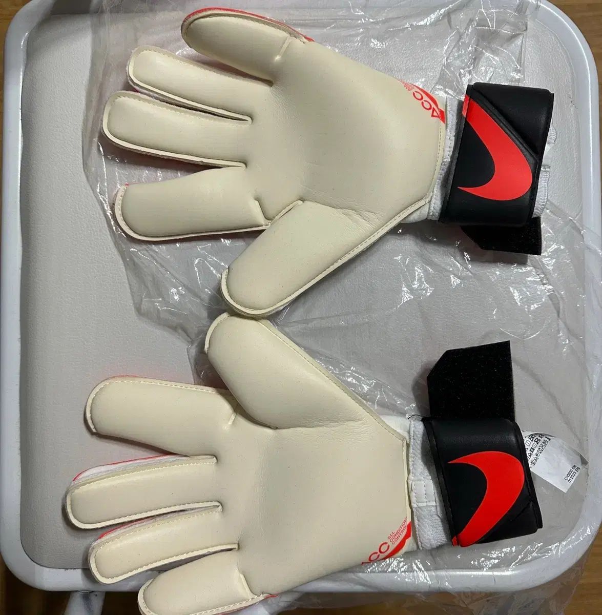 NIKE ヴェイパーグリップ3 ゴールキーパー 手袋 レッド 9 5 サイズ