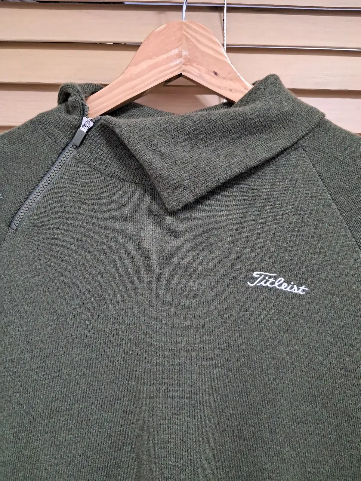 Titleist タイトリスト レディース 防風 タートルネックニット S85サイズ