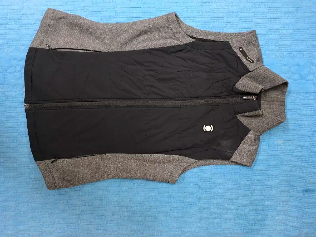 H110KZ16b 真作保証 堀川素弘 花 油彩画 F6号 額装