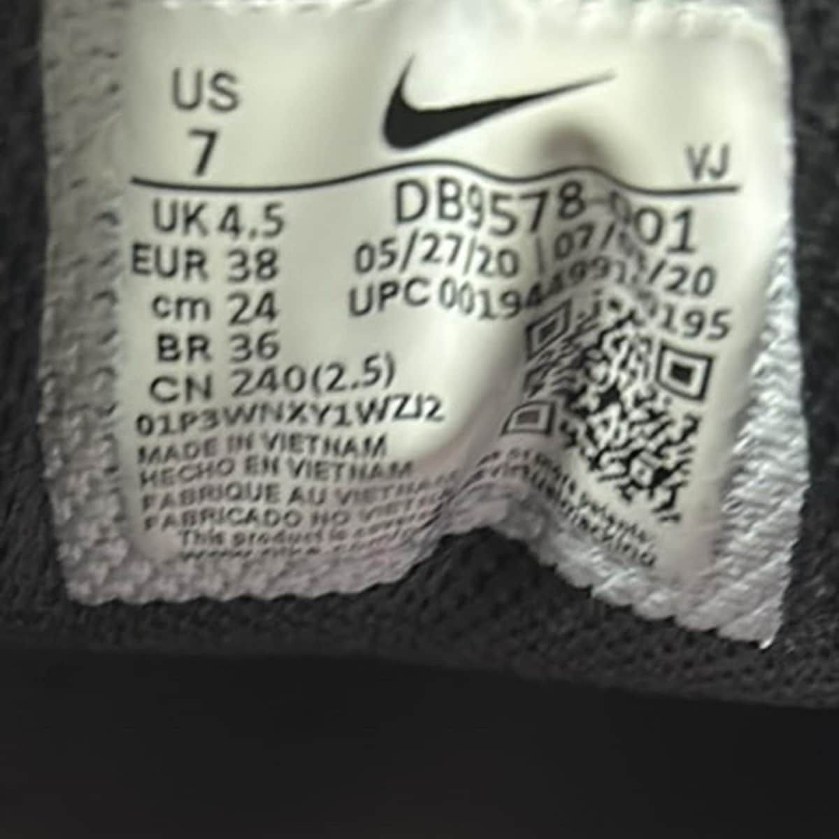 黒×ベージュ×アイボリー