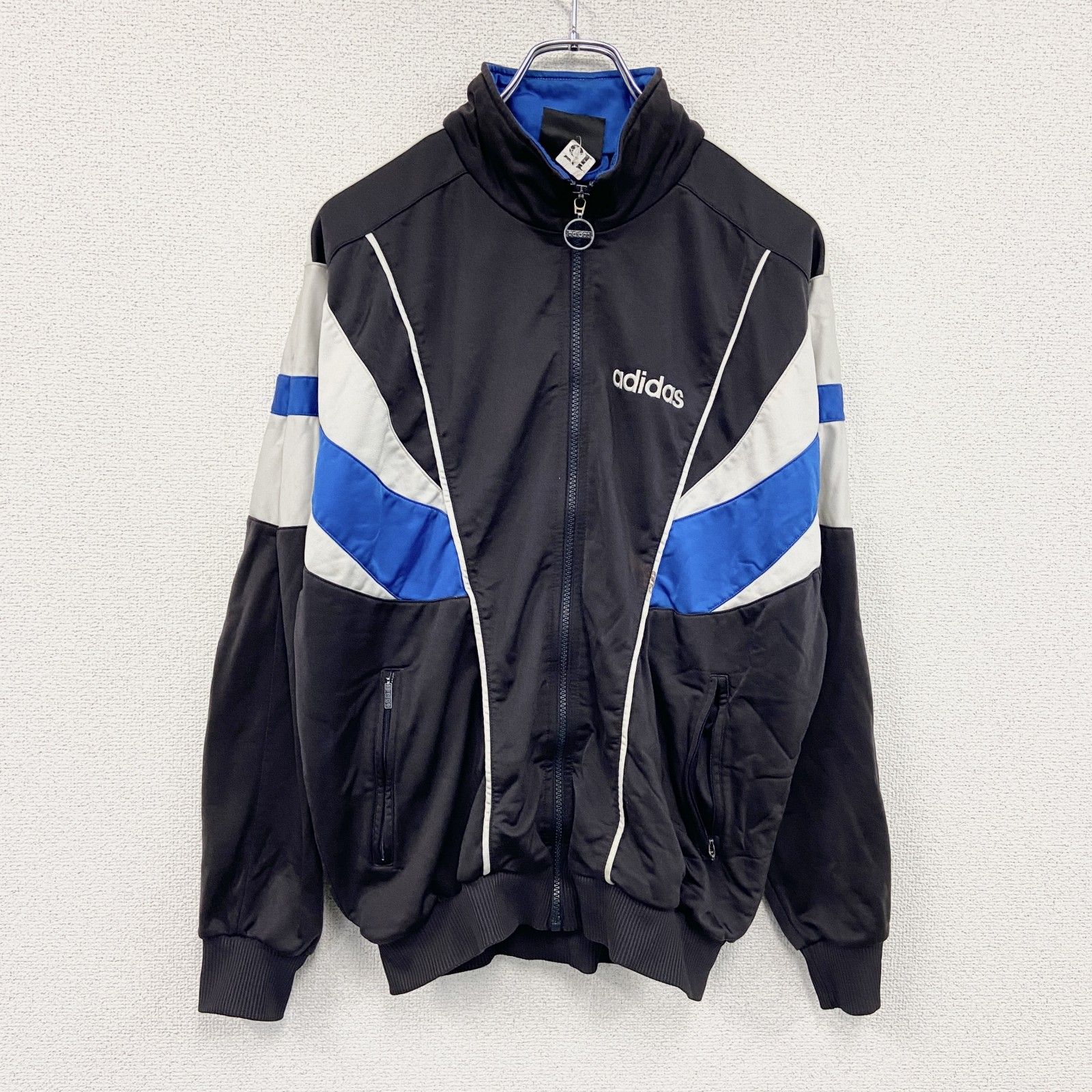 3点以上まとめ買いで20%OFF】古着 used 90s～ adidas アディダス