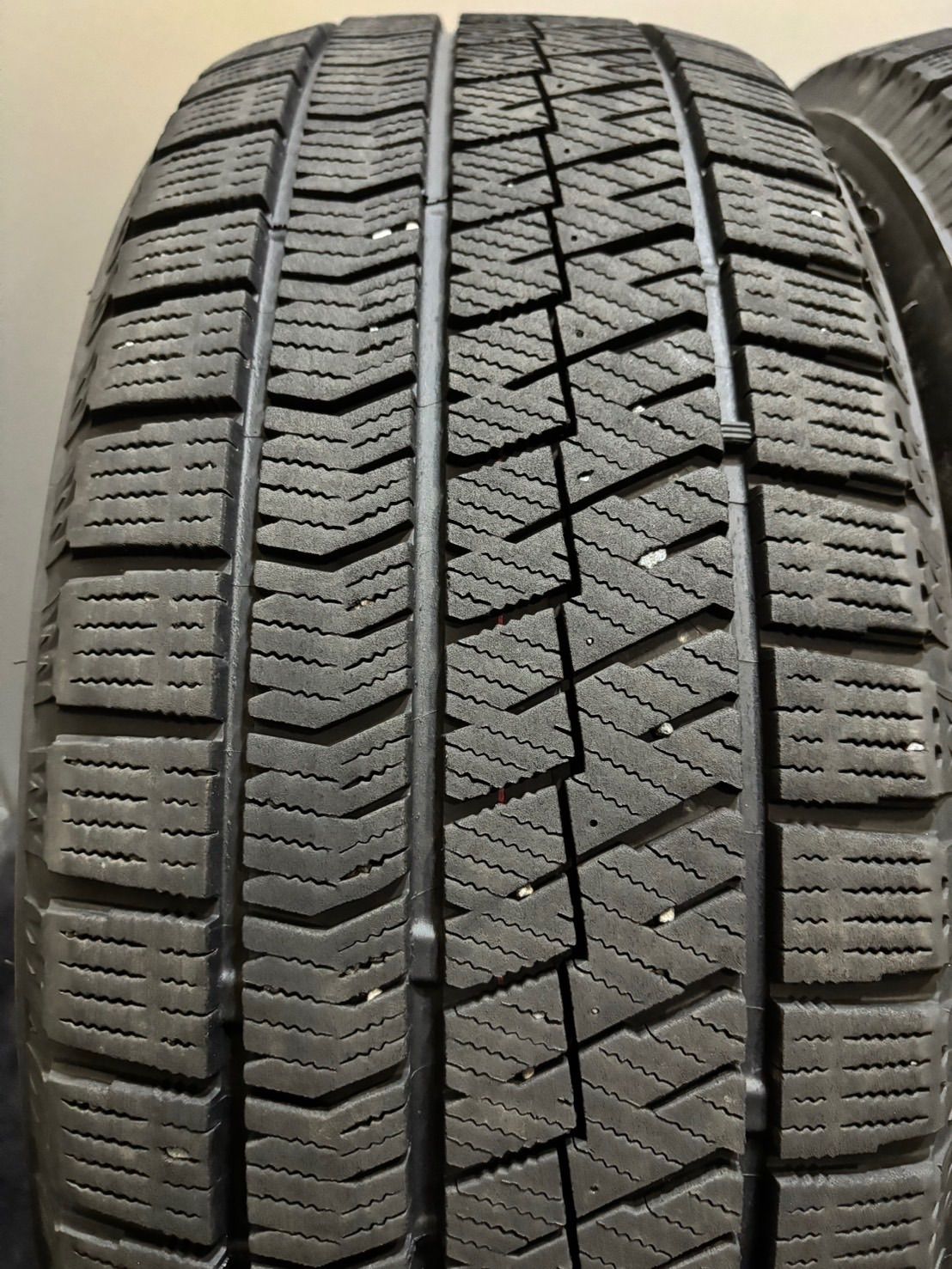  215 60 R 16 VRX 2 21年製 スタッドレス 4本 ブリヂストン ブリザック クラウン ヴェゼル CX 3 南4 K 628 16インチ スタッドレス