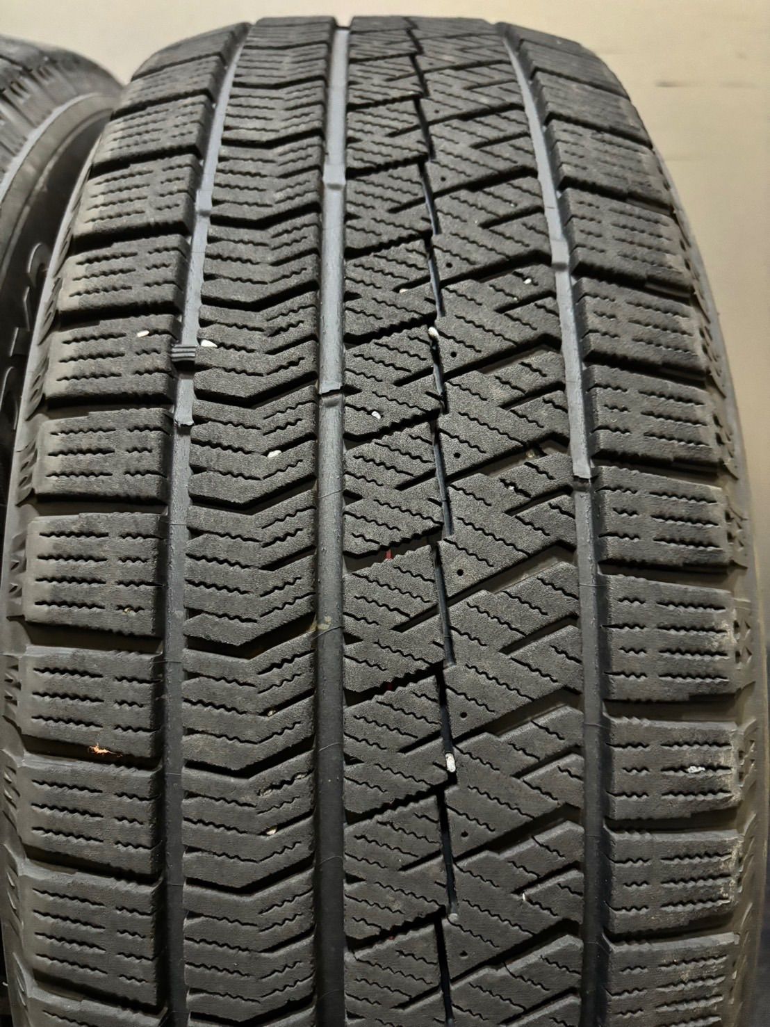 215 60 R 16 VRX 2 21年製 スタッドレス 4本 ブリヂストン ブリザック クラウン ヴェゼル CX 3 南4 K 628