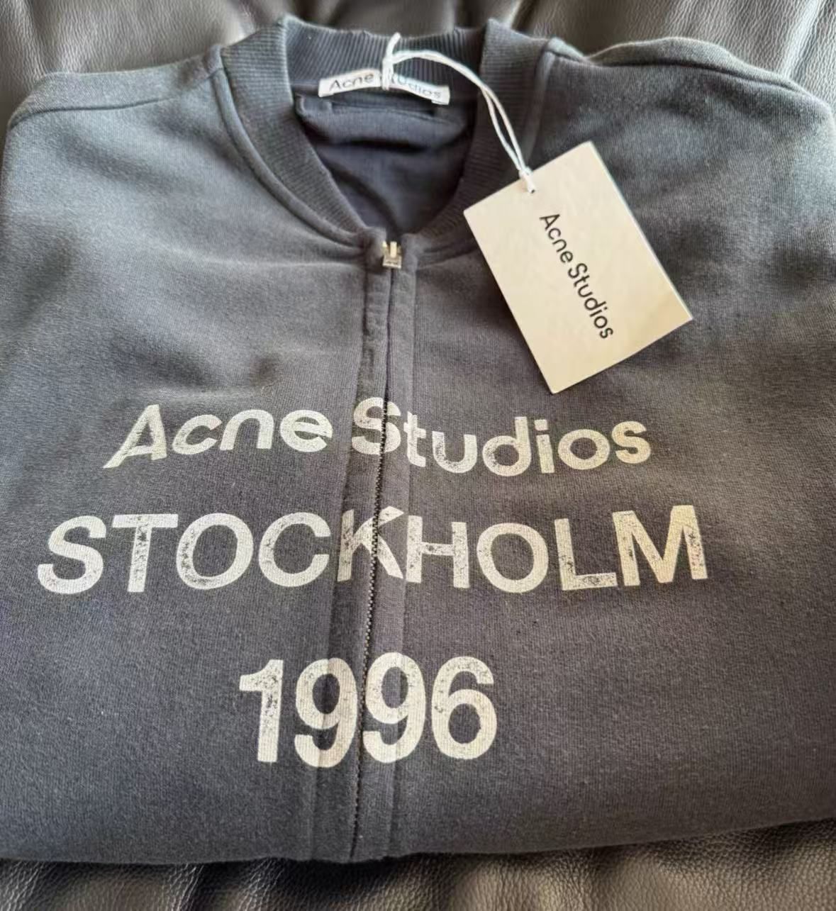 アクネストゥディオズ ジップアップスウェット