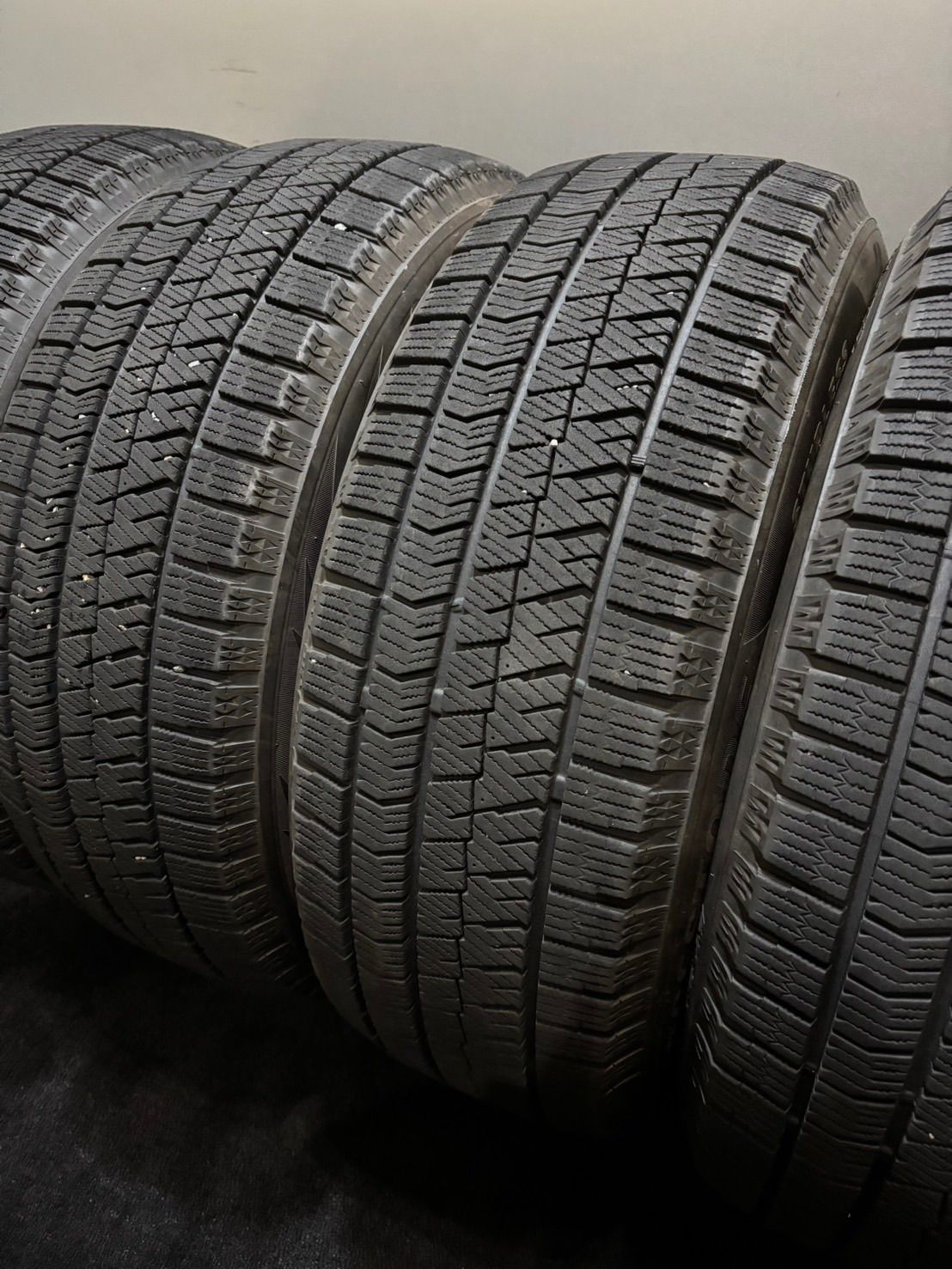 215 60 R 16 VRX 2 17年製 スタッドレス 4本 ブリヂストン ブリザック クラウン ヴェゼル CX 3 南5 K 629