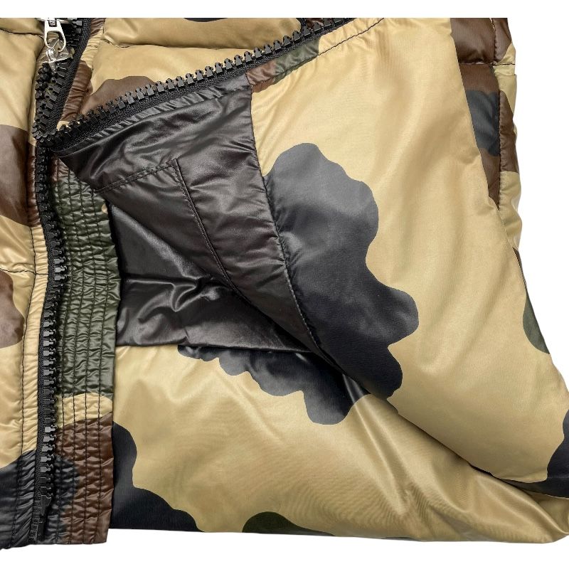 モンクレール MONCLER