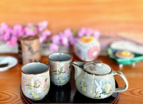 メーカー直送 九谷焼 急須3点セット 大 白兎ソメイヨシノ 裏絵