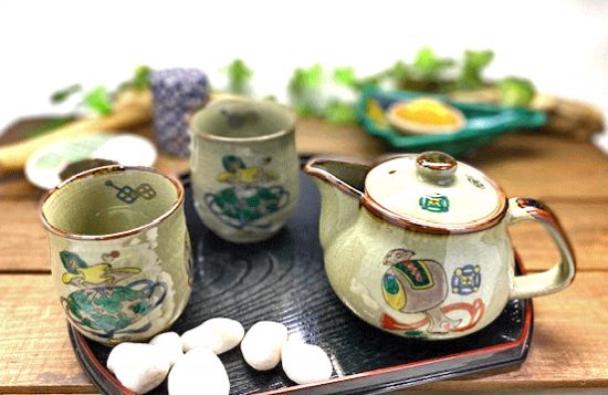 メーカー直送 九谷焼 急須3点セット 大 宝尽くし 裏絵