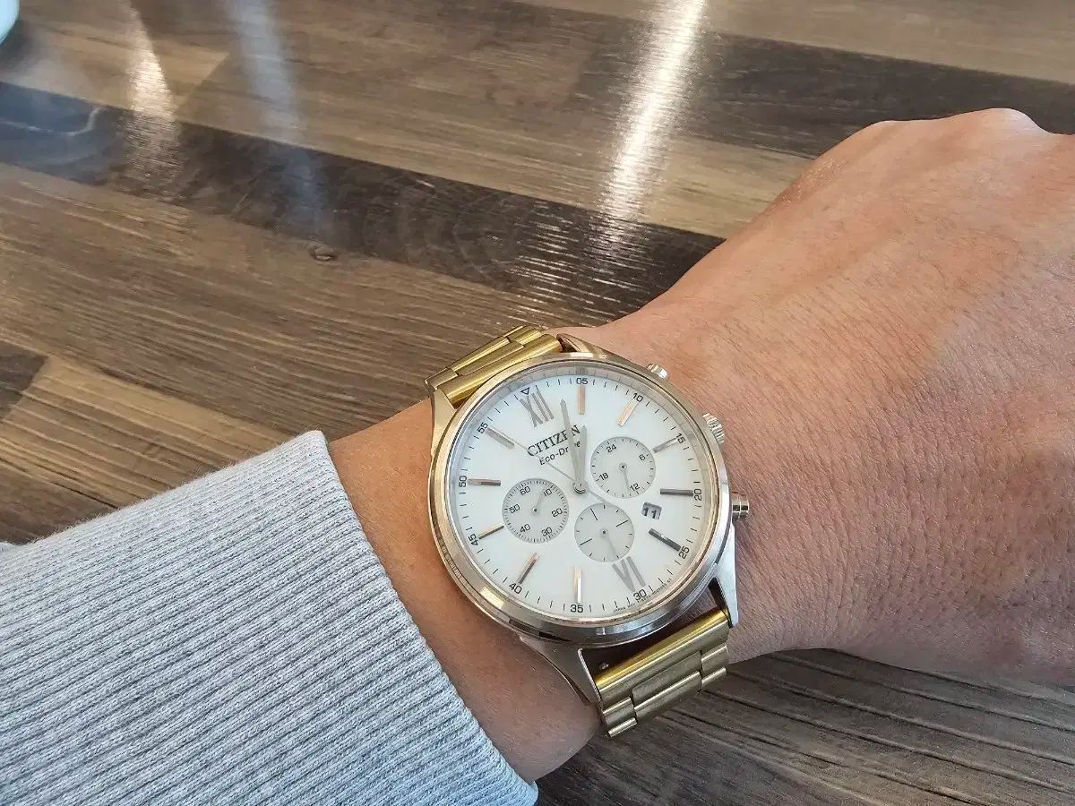 シチズン エコ ドライブ ゴールド 時計