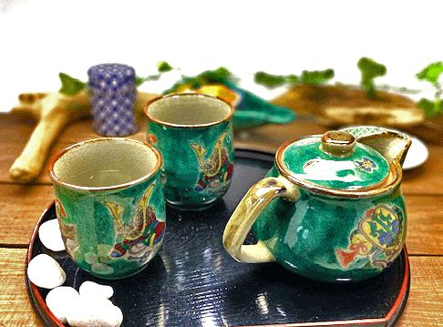 メーカー直送 九谷焼 急須3点セット 大 宝尽くし緑塗り 裏絵