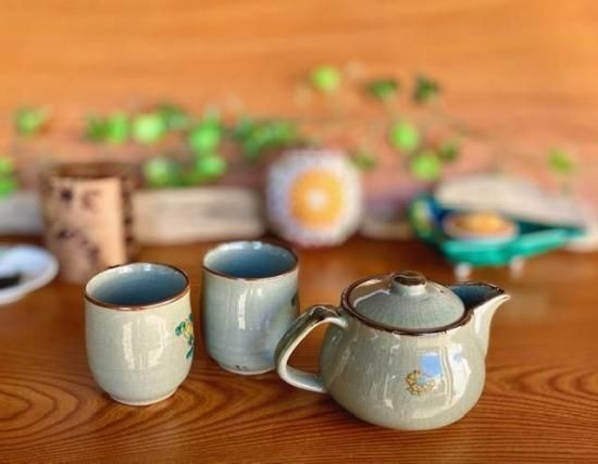 メーカー直送 九谷焼 急須3点セット 大 金糸梅に鳥 裏絵