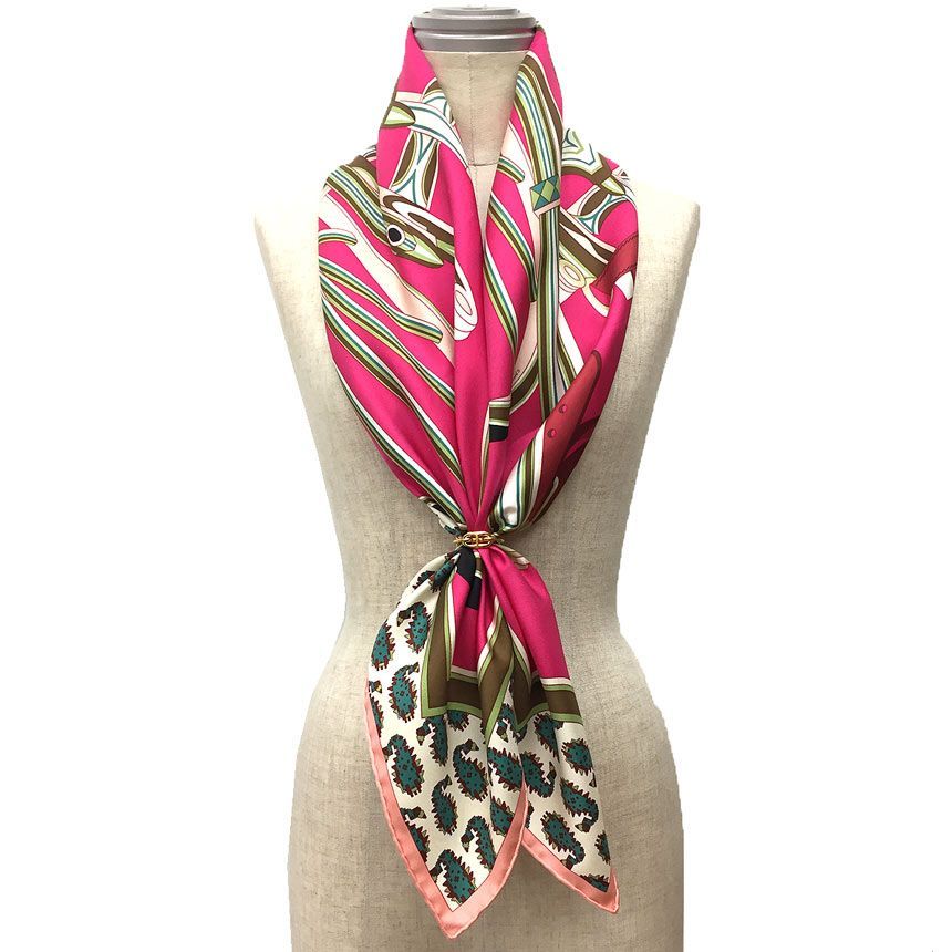 HERMES エルメス カレ90 LES ROUES DE PHAETON 四輪馬車の車輪 スカーフ シルク ピンク aq 11951