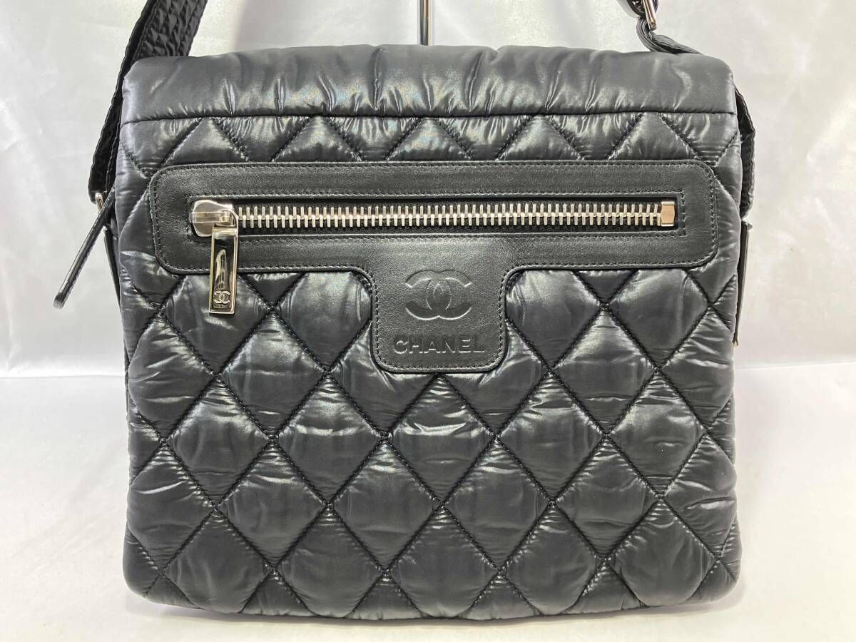 鑑定書付き CHANEL シャネル コココクーン ショルダーバッグ ブラック ナイロン キルティングデザイン