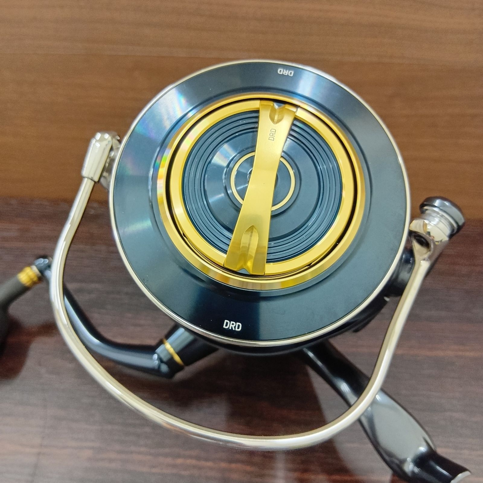 25000-P スピニングリール