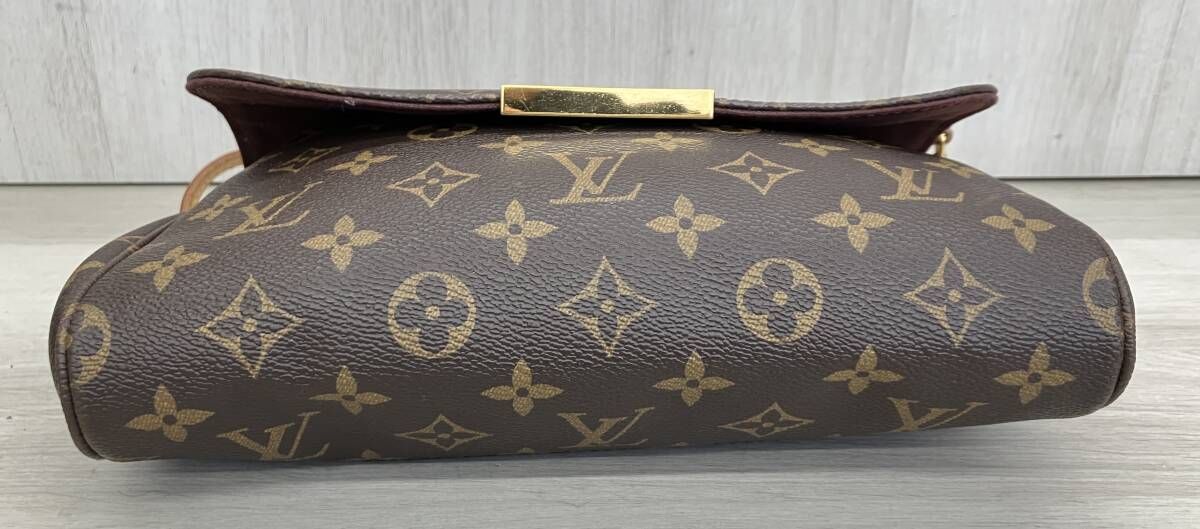 VUITTON ルイ