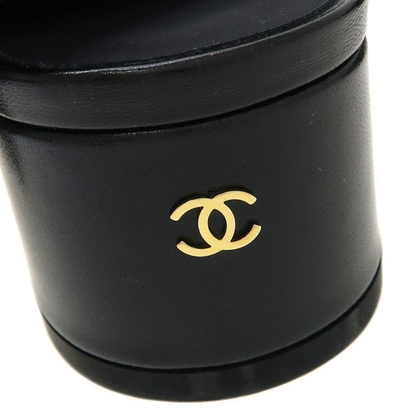 ソックスサンダル