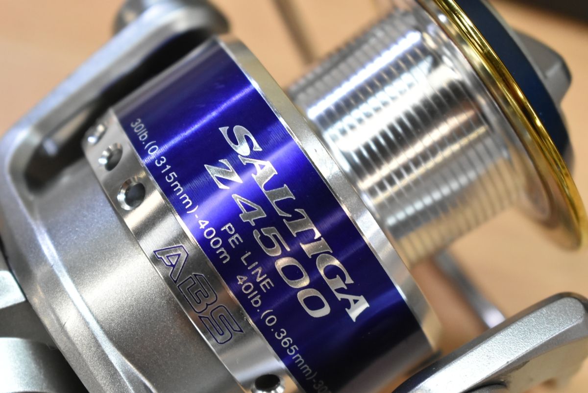 ダイワ ソルティガ Z 4500 スピニングリール DAIWA SALTIGA-Z ヒラマサ ブリ ジギング 釣り 等に