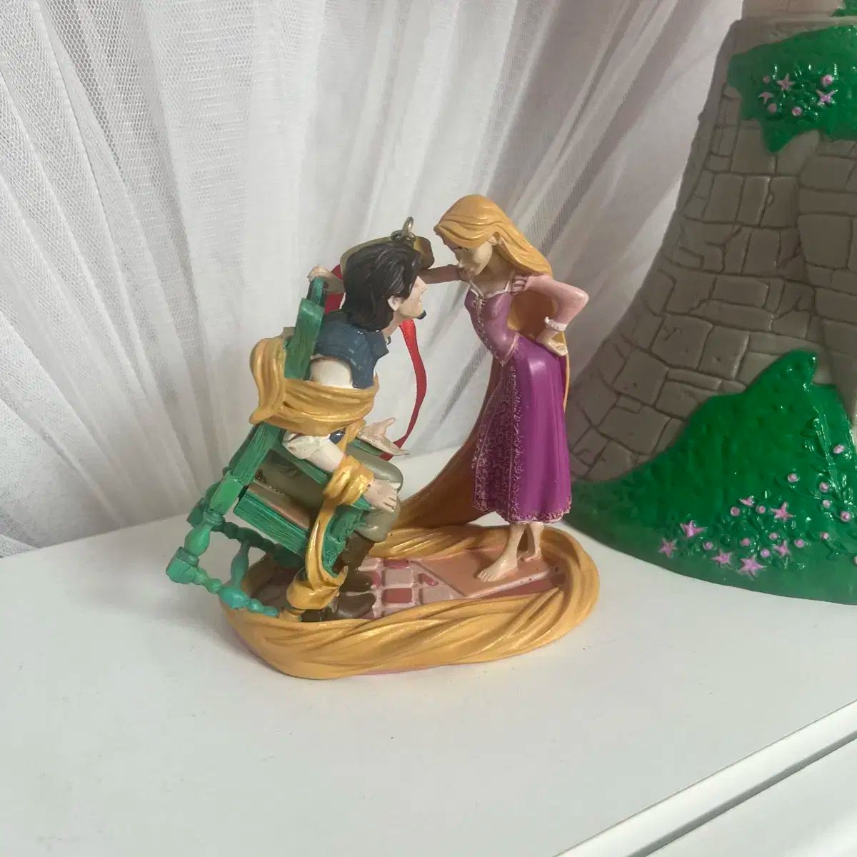 ラプンツェル城 + ラプンツェル フリン オーナメント トップ 2ペア +
